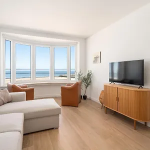 https://renovated-central-seaview-appartment.hotelsghent.com